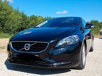 Gebraucht Volvo V40 Linje You! 122 PS (89 kW) 2015 Schwarz Kombi