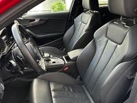 Gebraucht Audi A4 Ambiente 163 PS (119 kW) 2021 Rot Kombi