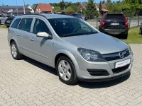 Gebraucht Opel Astra Edition 101 PS (74 kW) 2006 Pannacotta metallic Limousine