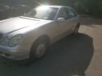 Gebraucht Mercedes E270 173 PS (127 kW) 2003 Silber Limousine
