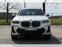 Gebraucht BMW iX3 Impressive 210 kW (286 PS) 2024 Weiß (mineralweiß metallic) SUV