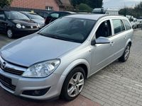Gebraucht Opel Astra Edition 101 PS (74 kW) 2009 Silber Kombi