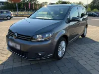 Gebraucht VW Touran 140 PS (102 kW) 2015 Grau Van / Kleinbus