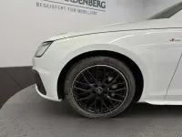 Gebraucht Audi A4 S-Line 286 PS (210 kW) 2023 Gletscherweiß metallic Kombi
