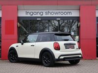 Gebraucht Mini Cooper 136 PS (100 kW) 2023 Weiß Kleinwagen