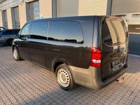 Gebraucht Mercedes Vito 136 PS (100 kW) 2019 Obsidianschwarz Van
