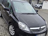 Gebraucht Opel Zafira 125 PS (91 kW) 2011 Schwarz Van / Kleinbus
