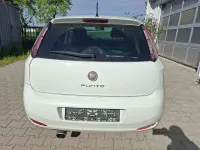 Gebraucht Fiat Punto Sport 78 PS (57 kW) 2012 Colore esterno (bianco divino) Kleinwagen