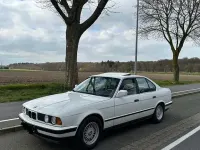Używany BMW 520 150 KM (110 kW) 1990 Biały Sedan/Limuzyna