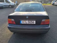 Brugt BMW 316 102 HK (75 kW) 1996 Blå Sedan