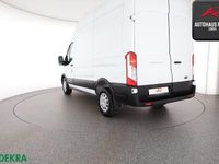 Gebraucht Ford Transit Trend 131 PS (96 kW) 2019 Weiß Van / Kleinbus