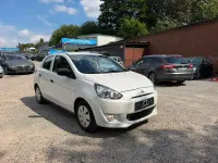 Gebraucht Mitsubishi Space Star Diamant Edition 71 PS (52 kW) 2015 Weiß Limousine