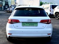 Gebraucht Audi A3 Sport 150 PS (110 kW) 2018 Weiß Limousine