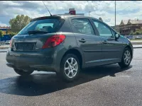Gebraucht Peugeot 207 Urban Move 95 PS (69 kW) 2008 Grau Limousine