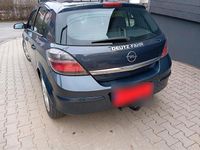 Gebraucht Opel Astra 97 PS (71 kW) 2007 Blau Limousine