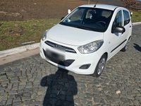 Gebraucht Hyundai i10 69 PS (50 kW) 2011 Weiß Kleinwagen