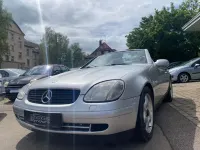 Gebraucht Mercedes SLK230 193 PS (141 kW) 1998 Silber Cabrio