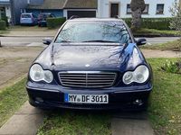Gebraucht Mercedes C320 Elegance 218 PS (160 kW) 2002 Blau Limousine