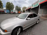 Gebraucht BMW 520 177 PS (130 kW) 2002 Silber Limousine
