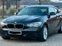 Gebraucht BMW 114 105 PS (77 kW) 2014 Schwarz Kleinwagen