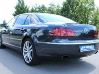 Second-hand VW Phaeton 335 CP (246 kW) 2015 Gri Berlinǎ