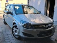 Second-hand Opel Astra 90 CP (66 kW) 2009 Argintiu Hatchback
