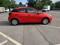 Gebraucht Hyundai i20 Pure 101 PS (74 kW) 2019 Rot Kleinwagen