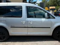Gebraucht VW Caddy Trendline 105 PS (77 kW) 2011 Silber Van / Kleinbus