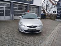 Gebraucht Opel Astra Edition 110 PS (80 kW) 2011 Silber Kombi