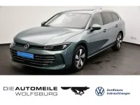 Gebraucht VW Passat 150 PS (110 kW) 2025 Kombi