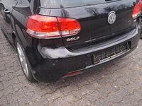 Gebraucht VW Golf VII 105 PS (77 kW) 2012 Schwarz Kleinwagen