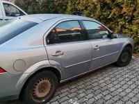 Gebraucht Ford Mondeo 125 PS (91 kW) 2003 Grau Limousine