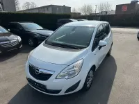 Gebraucht Opel Meriva Design Edition 101 PS (74 kW) 2011 Weiß Van / Kleinbus