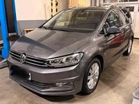 Gebraucht VW Touran Highline 150 PS (110 kW) 2015 Grau Van / Kleinbus