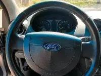 Gebraucht Ford Fiesta 69 PS (50 kW) 2002 Silber Kleinwagen
