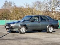 Gebraucht Alfa Romeo 75 148 PS (108 kW) 1989 Grau Limousine