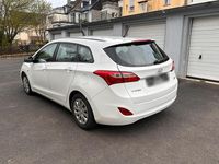 Gebraucht Hyundai i30 110 PS (80 kW) 2017 Weiß Kombi