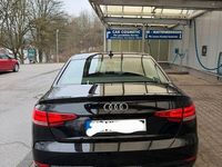 Gebraucht Audi A4 Basis 150 PS (110 kW) 2017 Schwarz Limousine