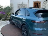 Gebraucht Porsche Cayenne Turbo 549 PS (403 kW) 2018 Blau SUV