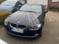 Gebraucht BMW 320 170 PS (125 kW) 2009 Schwarz Coupé