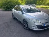 Brugt Renault Mégane Dynamique 131 HK (96 kW) 2010 Sølv Sedan