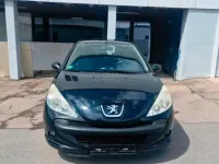 Gebraucht Peugeot 206 70 PS (51 kW) 2008 Schwarz Kleinwagen