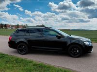 Second-hand Skoda Octavia Active 150 CP (110 kW) 2016 Negru Break