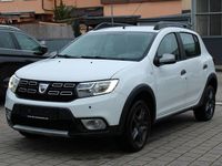 Gebraucht Dacia Sandero Celebration 90 PS (66 kW) 2017 Weiß Kleinwagen