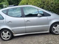 Gebraucht Mercedes A210 140 PS (102 kW) 2001 Silber Kleinwagen