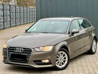 Gebraucht Audi A3 Attraction 184 PS (135 kW) 2014 Braun Limousine
