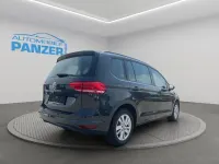 Gebraucht VW Touran Comfortline 116 PS (85 kW) 2020 Grau Van / Kleinbus
