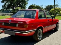 Gebraucht BMW 320 122 PS (89 kW) 1980 Rot Coupé