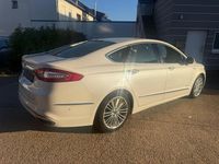 Gebraucht Ford Mondeo Vignale 140 PS (102 kW) 2015 Weiß Limousine