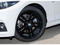 gebraucht BMW 220 i Cabrio M Sport NaviProf H&K LED Leder RFK